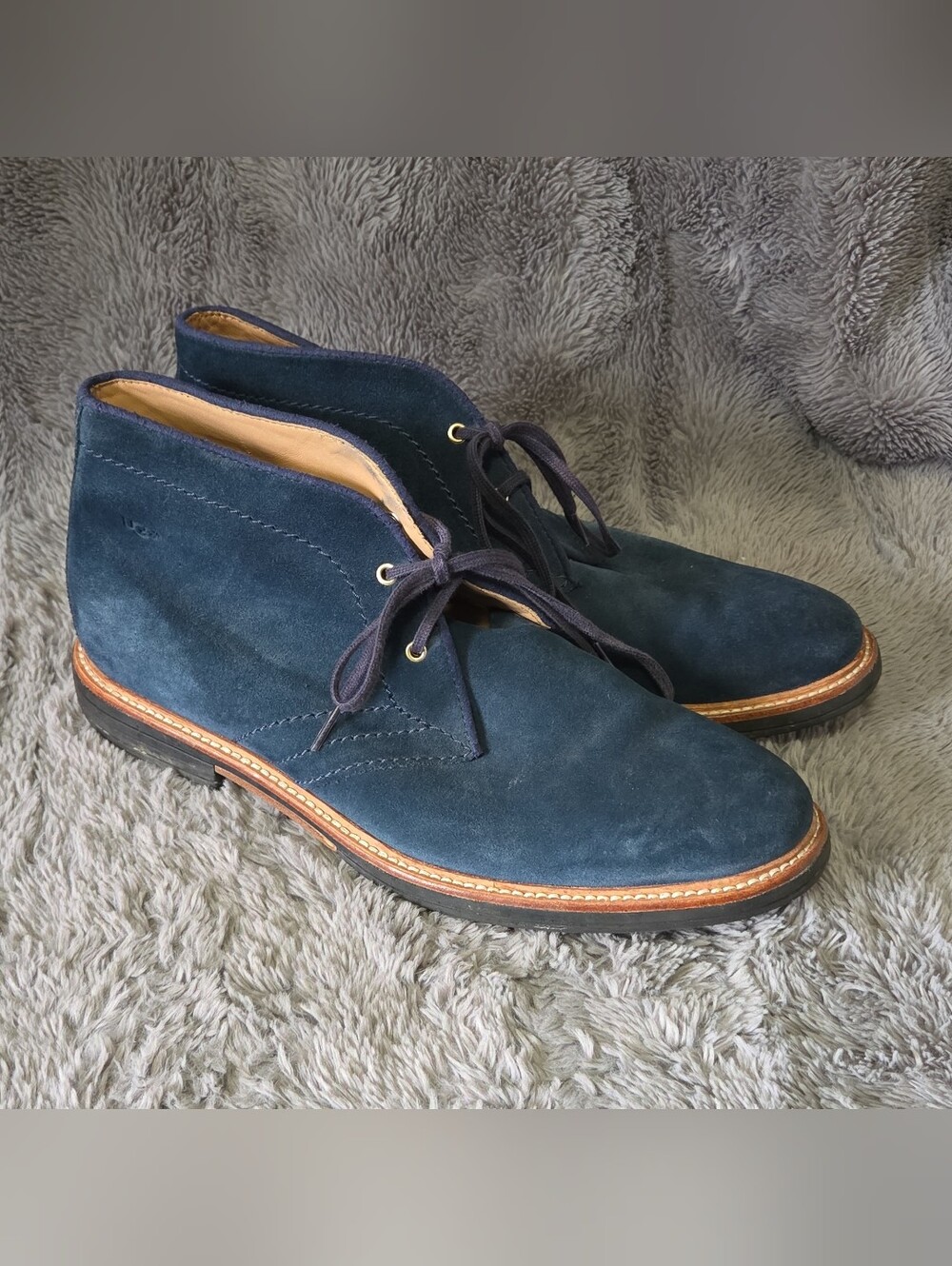 UGG Men's Navy Suede Chukka Boots